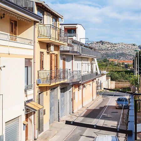 Le Tre Pigne Villa Floridia Kültér fotó